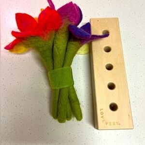 LOVEVERY FLOWERS IN A ROW